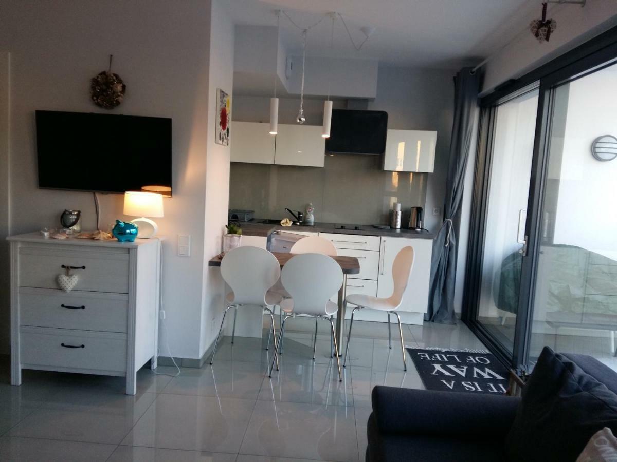 Gracja Horyzont-Apartament Z Parkingiem เมียนซิดดรอแย ภายนอก รูปภาพ